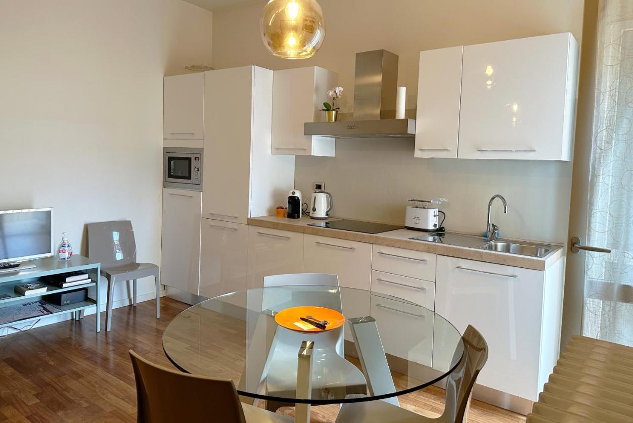 La Casa Di Paola E Betti Apartamento Alba (Piedmont)